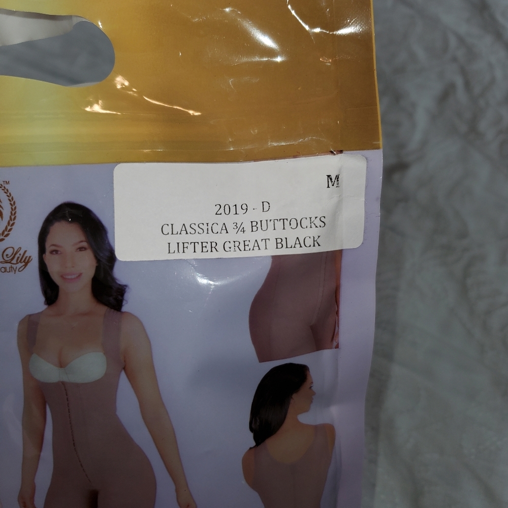 Shape wear - Picture 3 of 4